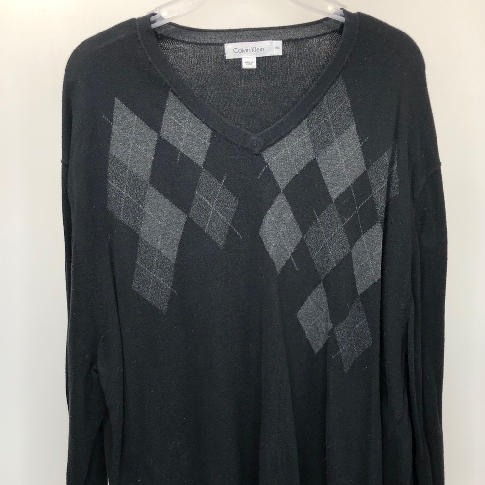 Calvin Klein V-Neck Argyle Pattern Sweater